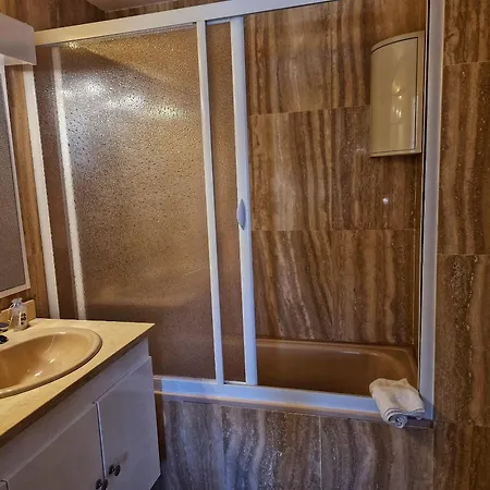 Luna With Jacuzzi, 5mins Walking To The Beach, Sea And Castle View Big Terrace Tossa de Mar