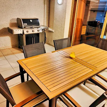 Luna With Jacuzzi, 5mins Walking To The Beach, Sea And Castle View Big Terrace * 滨海托萨