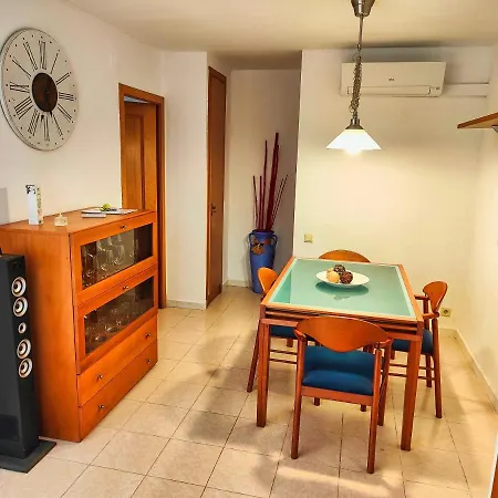 Luna With Jacuzzi, 5mins Walking To The Beach, Sea And Castle View Big Terrace Tossa de Mar