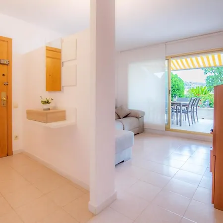 公寓 Luna With Jacuzzi, 5mins Walking To The Beach, Sea And Castle View Big Terrace *