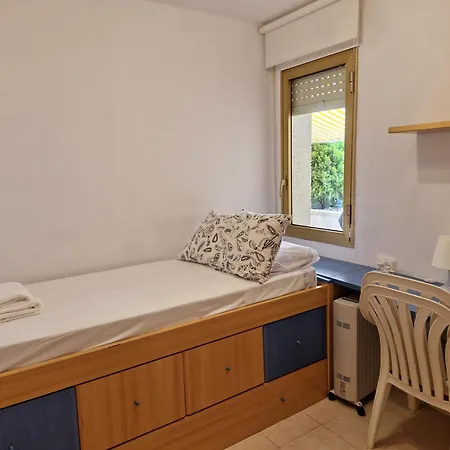 Apartment Luna With Jacuzzi, 5mins Walking To The Beach, Sea And Castle View Big Terrace
