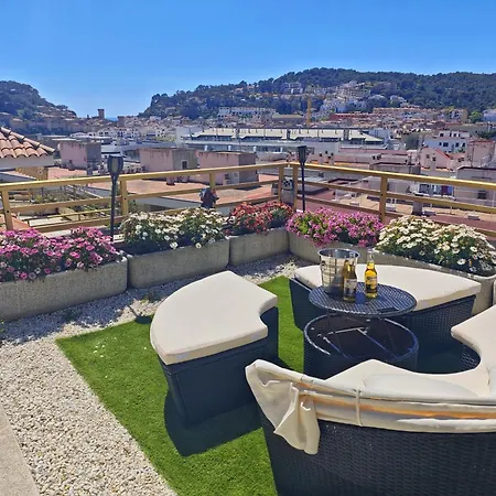 Luna With Jacuzzi, 5mins Walking To The Beach, Sea And Castle View Big Terrace Tossa de Mar