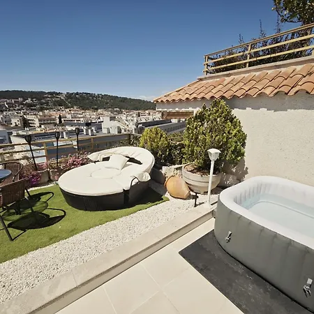 Luna With Jacuzzi, 5mins Walking To The Beach, Sea And Castle View Big Terrace 公寓 滨海托萨