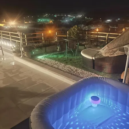 Apartment Luna With Jacuzzi, 5mins Walking To The Beach, Sea And Castle View Big Terrace Tossa de Mar