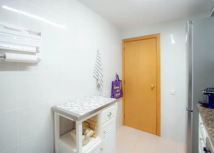 Luna With Jacuzzi, 5mins Walking To The Beach, Sea And Castle View Big Terrace Appartement