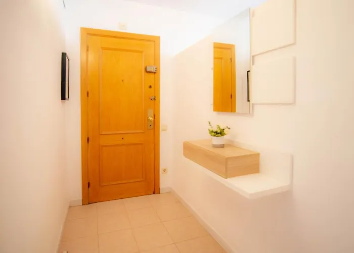 Luna With Jacuzzi, 5mins Walking To The Beach, Sea And Castle View Big Terrace Appartement Tossa de Mar