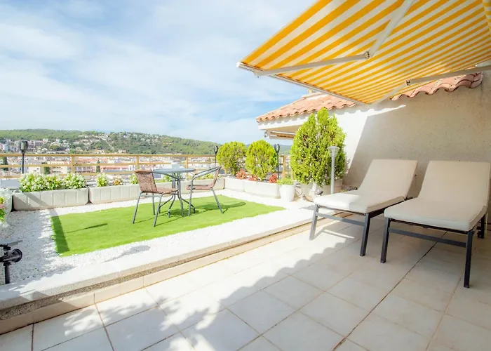 Luna With Jacuzzi, 5mins Walking To The Beach, Sea And Castle View Big Terrace Appartement