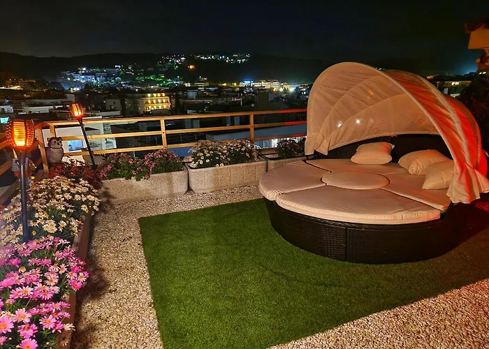 Appartement Luna With Jacuzzi, 5mins Walking To The Beach, Sea And Castle View Big Terrace