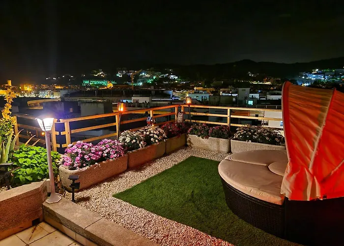 Appartement Luna With Jacuzzi, 5mins Walking To The Beach, Sea And Castle View Big Terrace