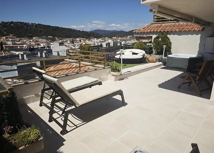 Appartement Luna With Jacuzzi, 5mins Walking To The Beach, Sea And Castle View Big Terrace *