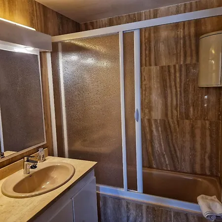 Appartement Luna With Jacuzzi, 5mins Walking To The Beach, Sea And Castle View Big Terrace *